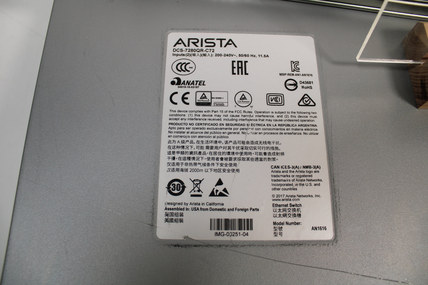 Arista DCS-7280QR-C72-F 7280R 56x 40GbE QSFP+ 16x 100GbE Switch Front-to-Rear