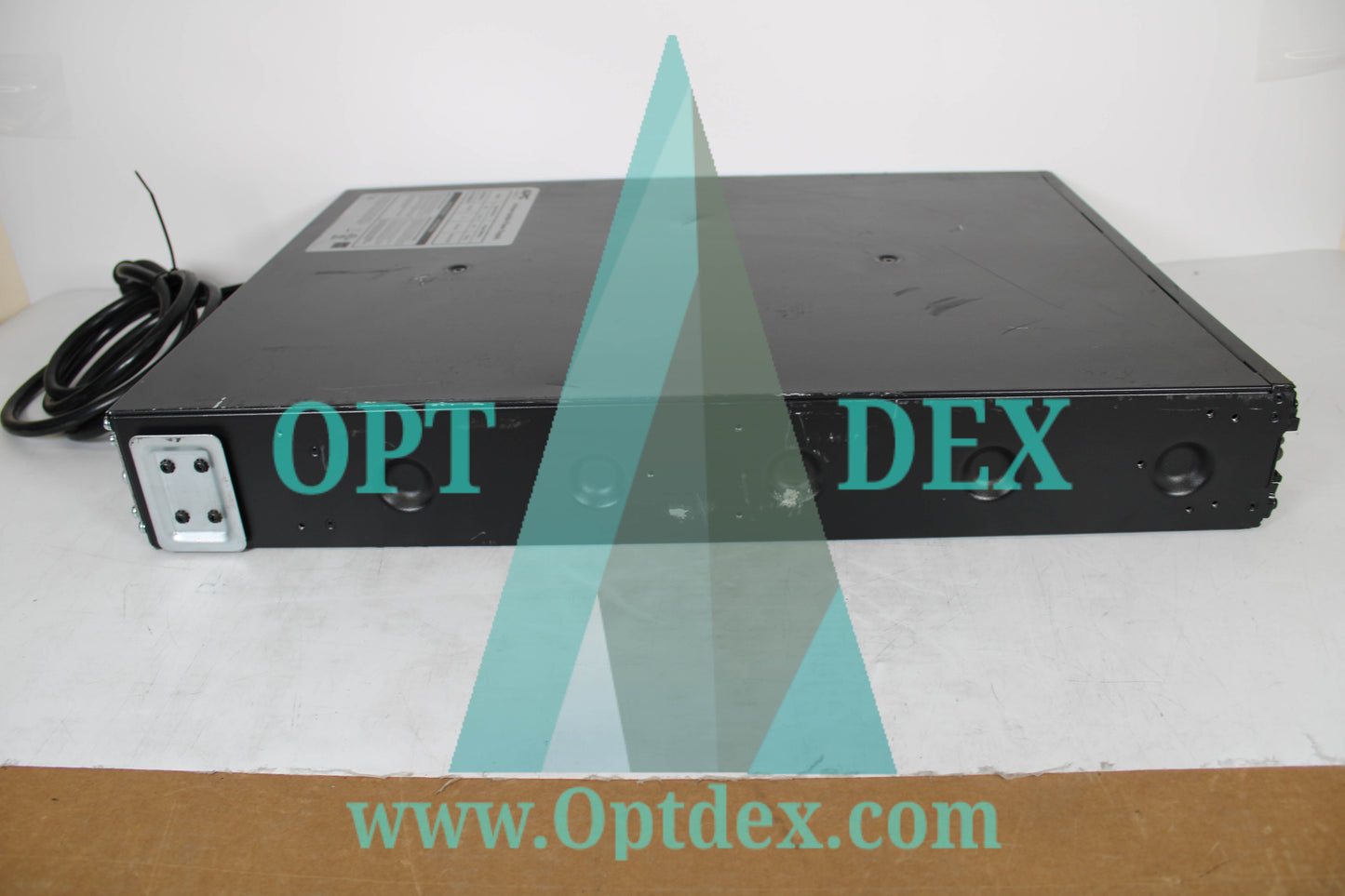 APC SRT3000RMXLT Uninterruptible Power Supply