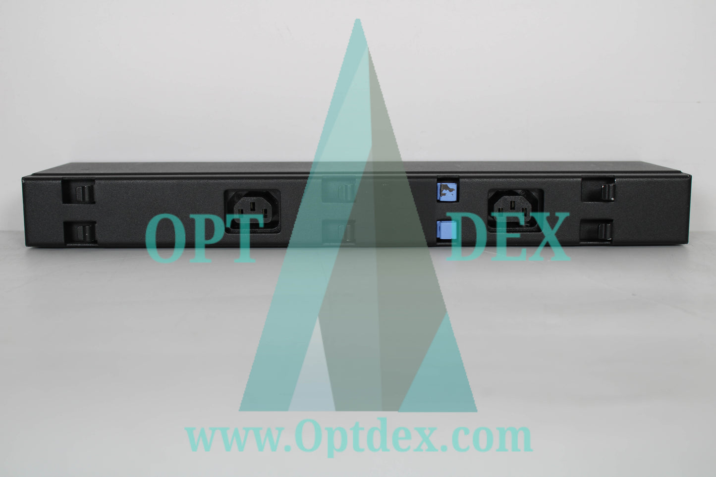 Dell Rack-mountable PDU, C20 Plug, 13x C13 Input(240V)/Output(230V), 16A- AP6020