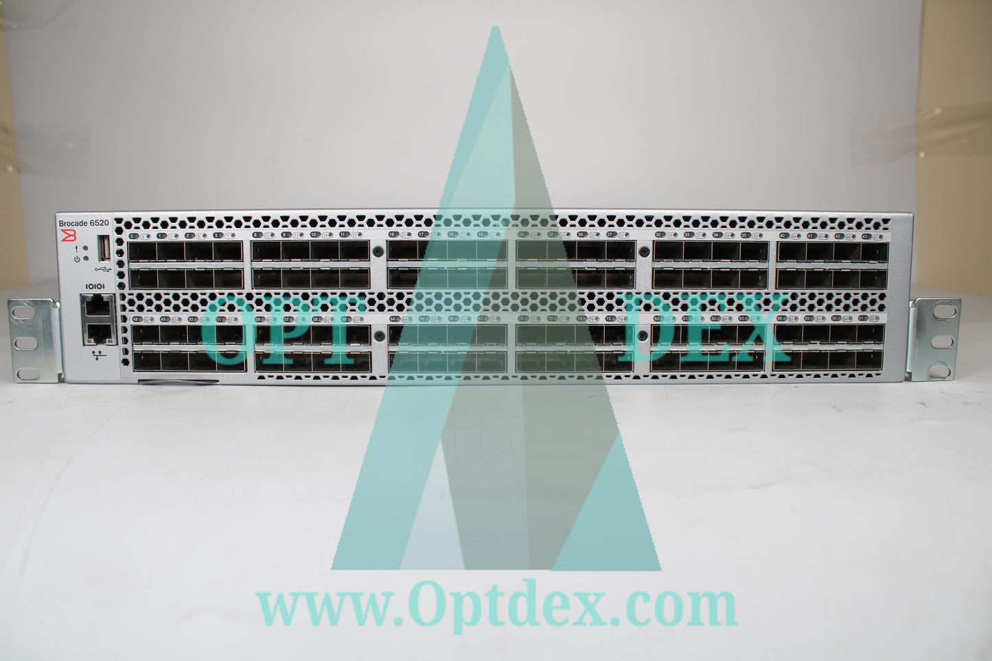 Brocade 96 Port 48x Fibre SFP+/48x 16Gbps SFP+ Managed Switch - BR-6520-48-16G-F