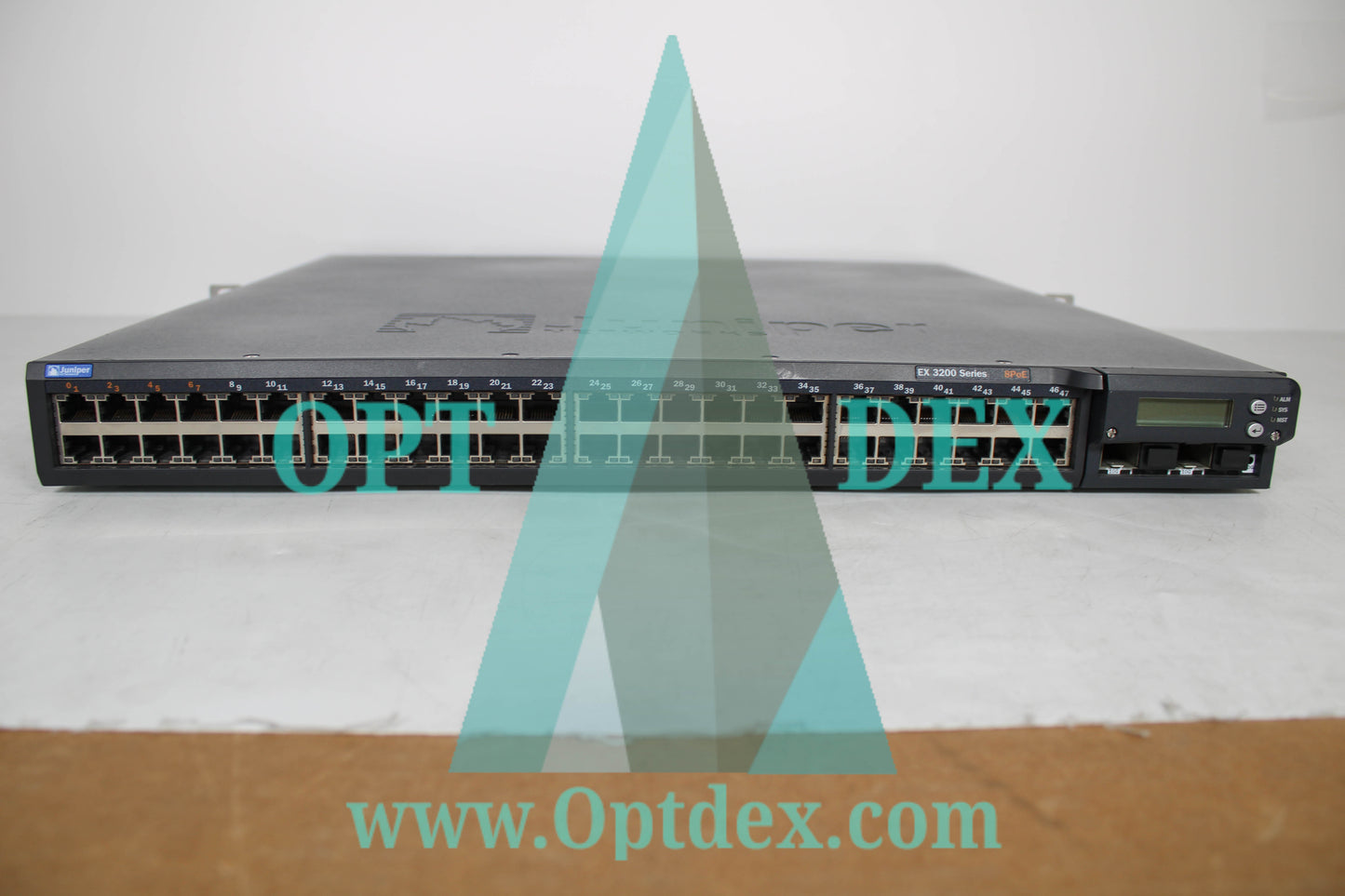 Juniper Networks 3200 Series Switch 48 x 10/100/1000 w/ 8 x PoE - EX3200-48T