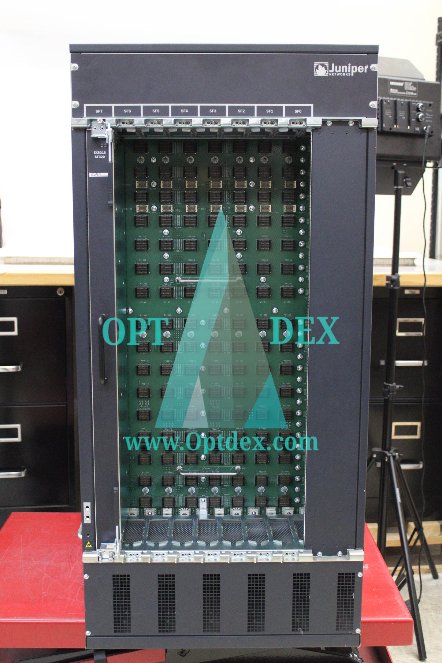 Juniper Networks EX8216 Chassis Only, No PSUs/Fans - EX8216-BASE-AC