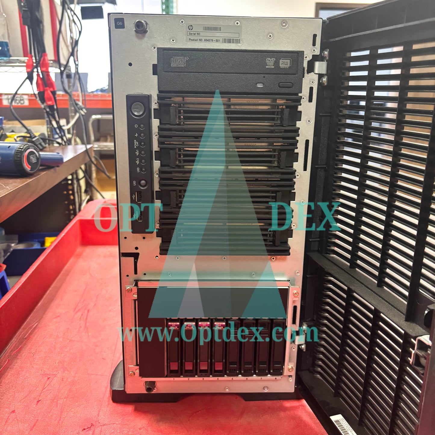 HPE ProLiant ML350 G6, 4 x 300GB Hard Drives