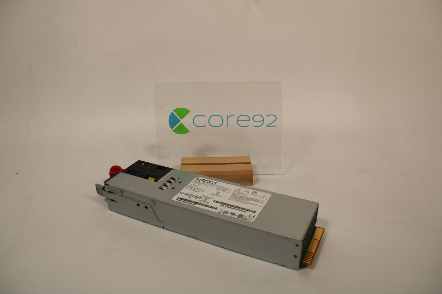 Arista PWR-2411-AC-RED