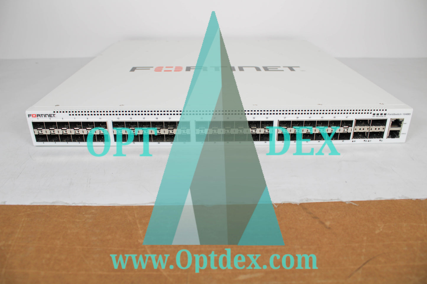 Fortinet FortiSwitch L2 48x10GE SFP+/4x40GE QSFP+ Ethernet Switch - FS-1048D