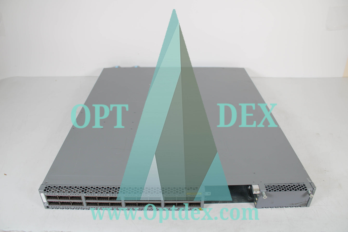 Juniper QFX5100-24Q-AFI